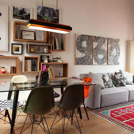 Pergolhaus * Milan